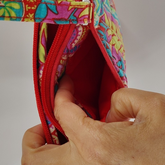Vera Bradley Paisley In Paradise Crossbody Bag Multiple Pockets Adjustable Strap - Picture 9 of 10